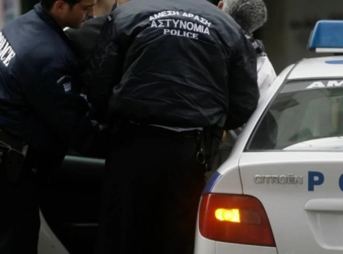 Φρίκη στα Τρίκαλα: 46χρονος αποκεφάλισε με αλυσοπρίονο τον πατέρα του