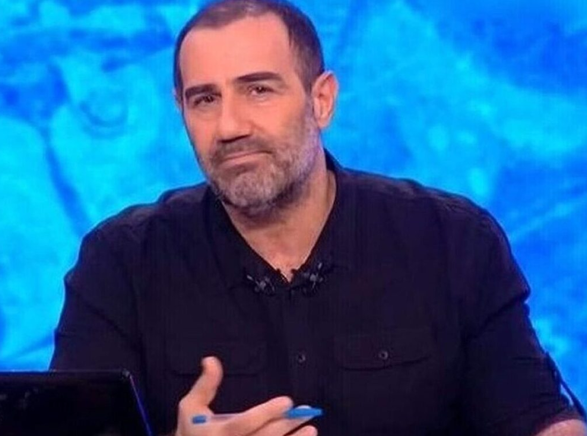 Συνεχίζεται ο «πόλεμος» «Ράδιο Αρβύλα» και ΣΚΑΪ - Η νέα απάντηση του Αντώνη Κανάκη