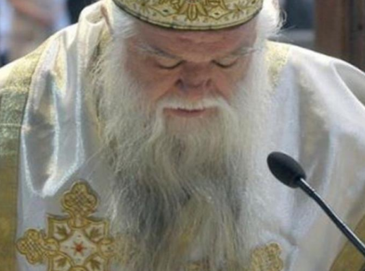 Είναι έγκυρος ο αφορισμός του Αμβροσίου κατά Πρωθυπουργού, Κεραμέως και Χαρδαλιά;