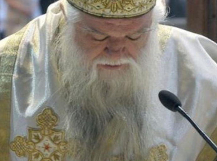 Είναι έγκυρος ο αφορισμός του Αμβροσίου κατά Πρωθυπουργού, Κεραμέως και Χαρδαλιά;