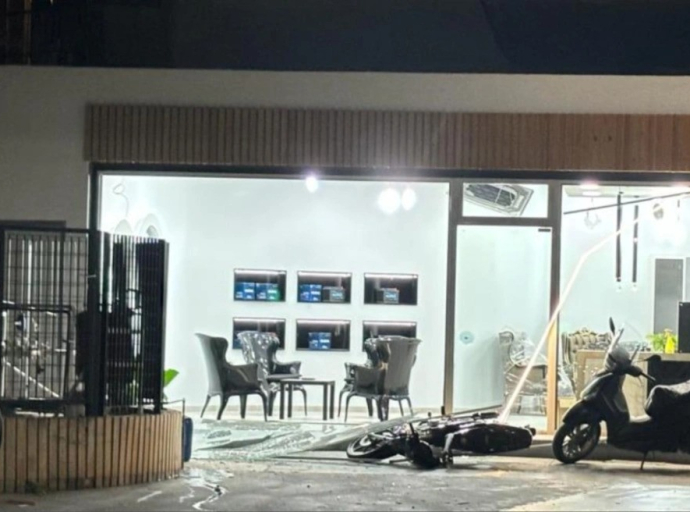 Μεγάλη έκρηξη στον Πειραιά σε πρατήριο υγρών καυσίμων - Δείτε βίντεο και φωτογραφίες