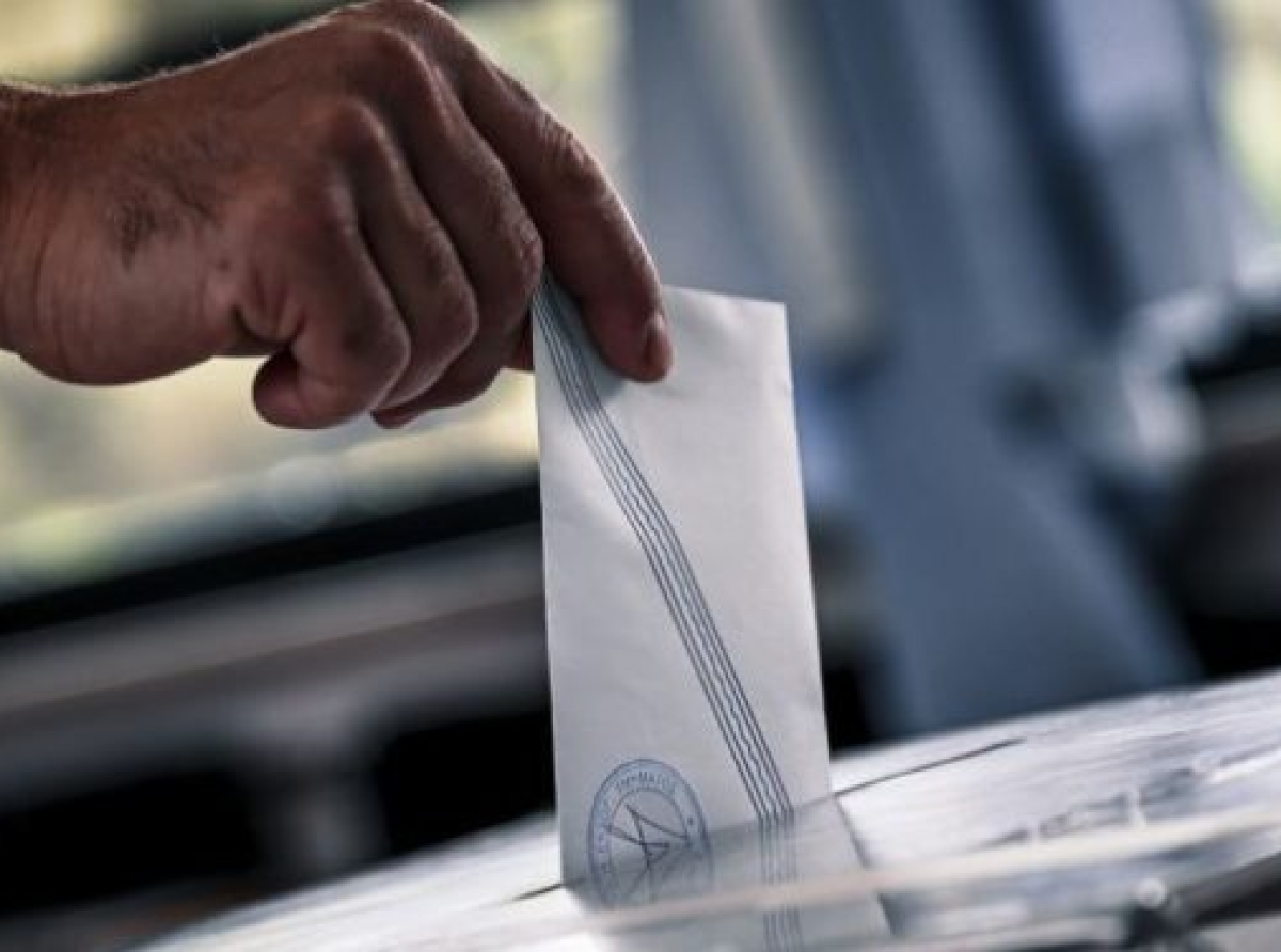 Δημοσκόπηση της Interview :Κατρακύλα για τα ποσοστά της Νέας Δημοκρατίας για τις ευρωεκλογές