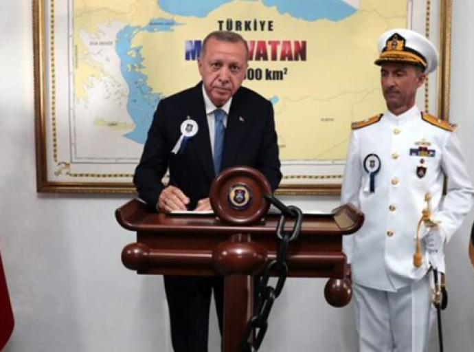 ΑΠΟΚΑΛΥΨΗ: Τί προμηνύει η προσθήκη «Ουράνια» στο δόγμα της «Γαλάζιας Πατρίδας»;