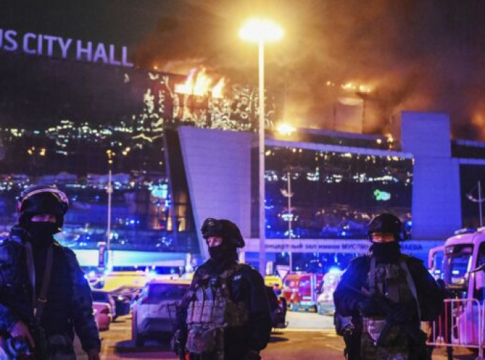 Ρωσικά Μ.Μ.Ε: «Τα ίχνη της τρομοκρατικής επίθεσης στο Crocus City Hall οδηγούν στην Ουκρανία με εμπλοκή και άλλων δυτικών χωρών…»