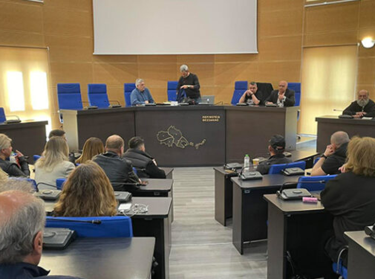 Τέμπη: Σε μηνύσεις προχωρούν οι συγγενείς των θυμάτων …Ζητούν την παραίτηση του υπουργού Δικαιοσύνης, Γιώργου Φλωρίδη…