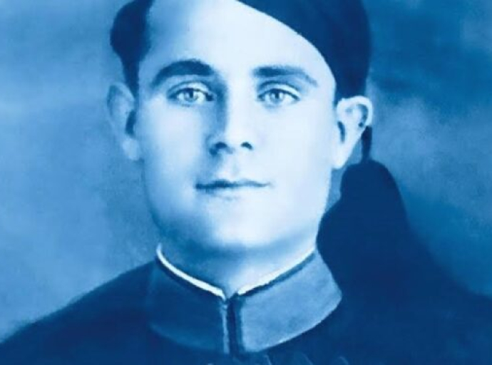 Θα μας χρειαστεί να το γνωρίζουμε ότι “ο Ελληνικός Στρατός είναι ΑΓΙΟΣ γιατί στις τάξεις του υπηρέτησαν ΑΓΙΟΙ”